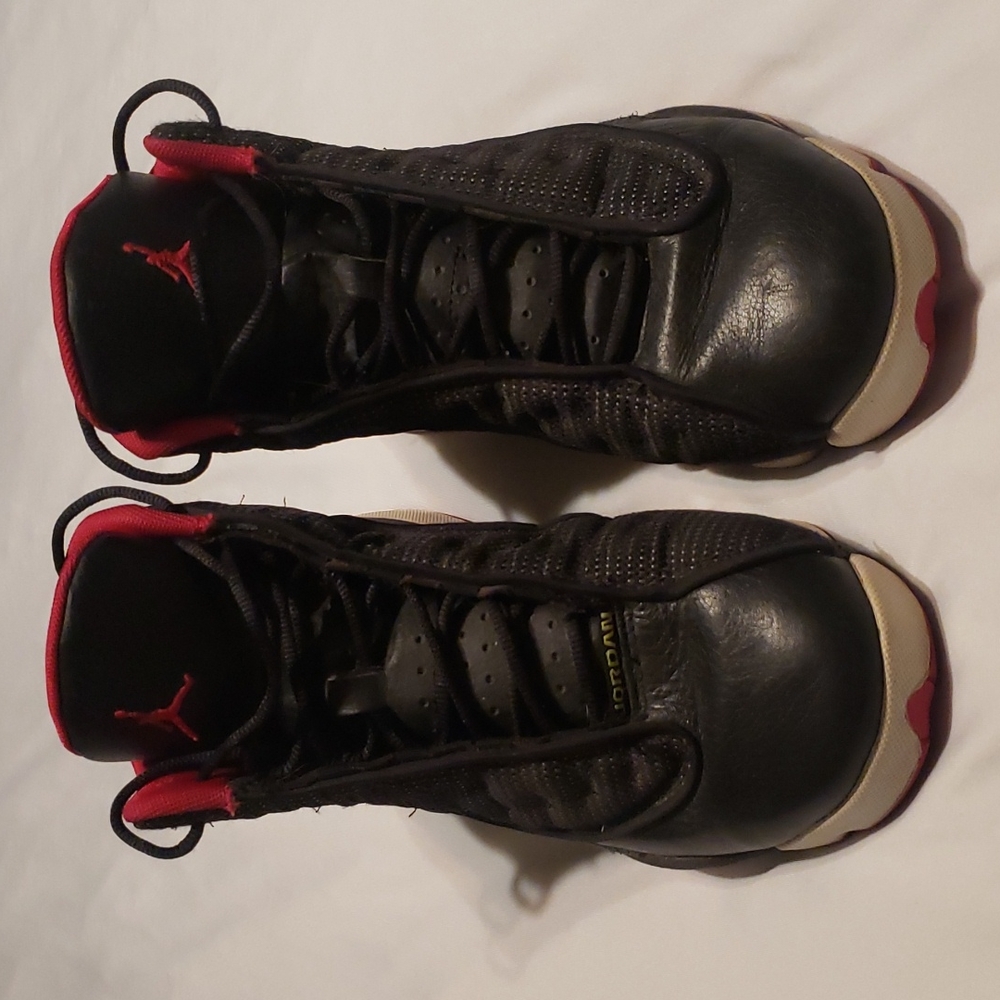 Air Jordan 13 GS Black Voltage Cherry - Picture 3 of 5